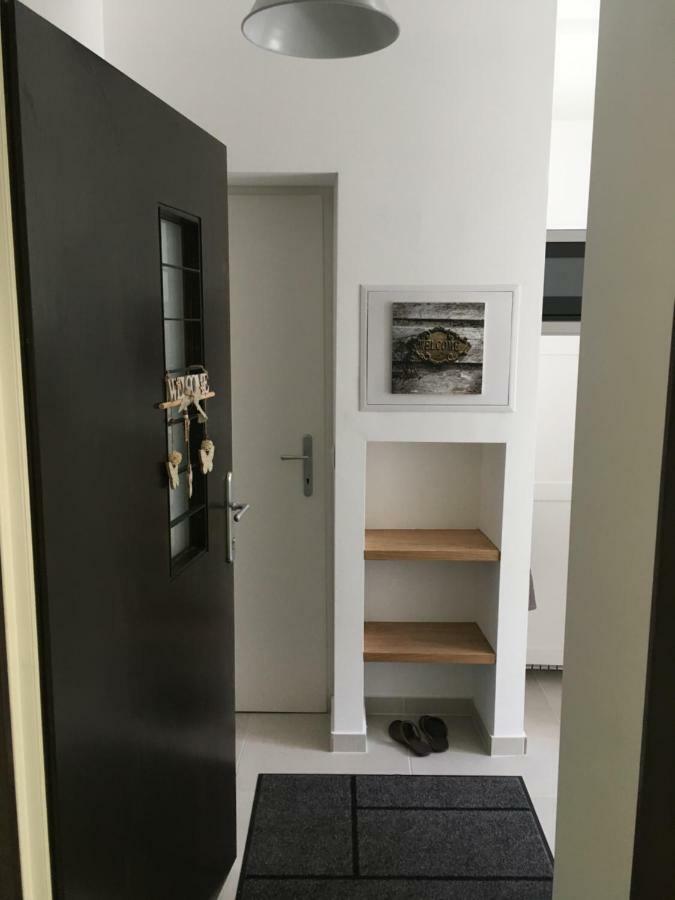 Enjoy Apartman Шопрон Екстериор снимка